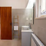 Pomba Beautifully Renovated With Heated Pool!