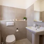 Pomba Beautifully Renovated With Heated Pool!