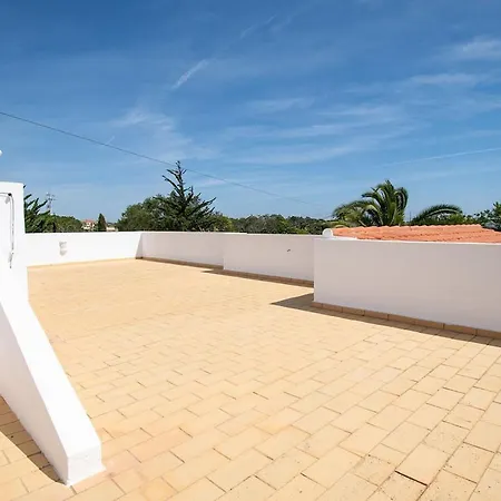 Villa Pomba Beautifully Renovated With Heated Pool!